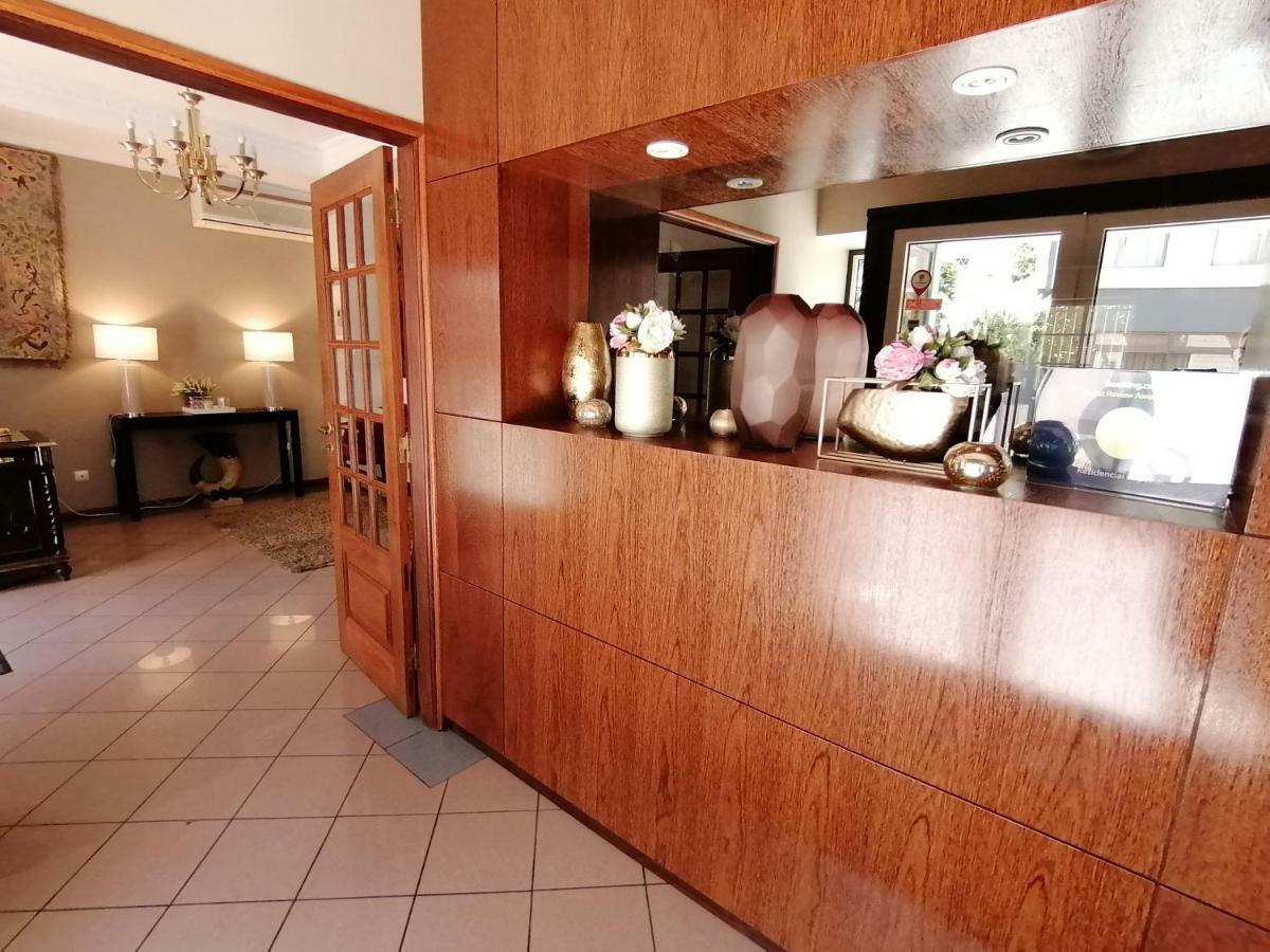 Residencial Imperial Hotel ลูโซ ภายนอก รูปภาพ